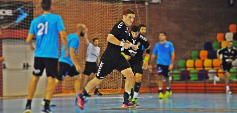 El argentino Pablo "Colo" Vainstein en un partido de pretemporada El argentino Pablo "Colo" Vainstein en un partido de pretemporada