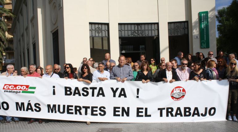 Concentración para protestar por un accidente laboral en la provincia Concentración para protestar por un accidente laboral en la provincia