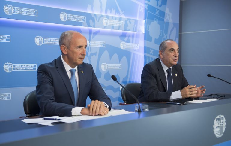Erkoreka ve un “gesto positivo” en la propuesta de Sánchez y el PNV se muestra escéptico Erkoreka ve un “gesto positivo” en la propuesta de Sánchez y el PNV se muestra escéptico