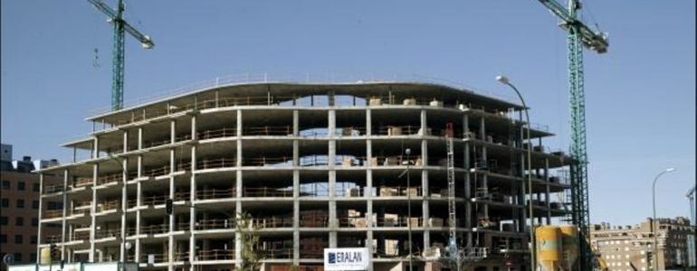 Edificio en construcción Edificio en construcción