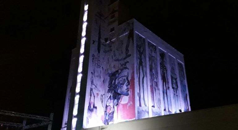 Almagro levanta el telón de los murales del silo Almagro levanta el telón de los murales del silo