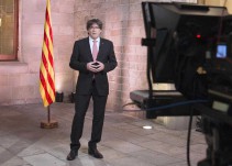 Puigdemont: Lo que divide y degrada la democracia es no dejar votar