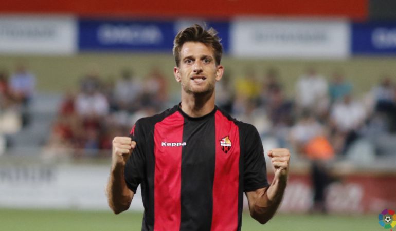 Máyor celebra el gol de la victòria davant el Numancia. Máyor celebra el gol de la victòria davant el Numancia.