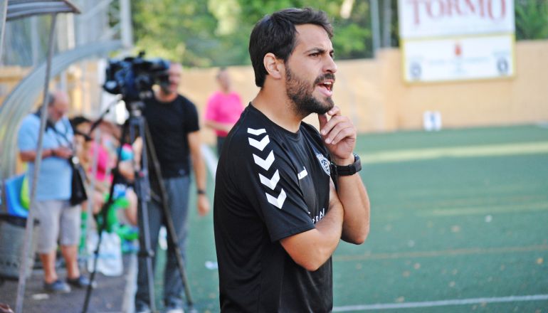 Luis Ayllón, técnico de la UB Conquense Luis Ayllón, técnico de la UB Conquense