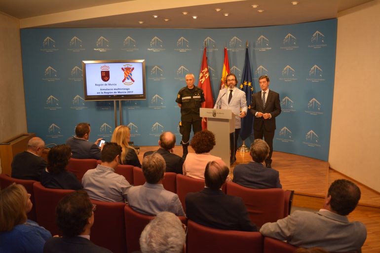 La Región acoge este jueves un simulacro simultáneo por inundación y terremoto en Lorca y Mazarrón La Región acoge este jueves un simulacro simultáneo por inundación y terremoto en Lorca y Mazarrón