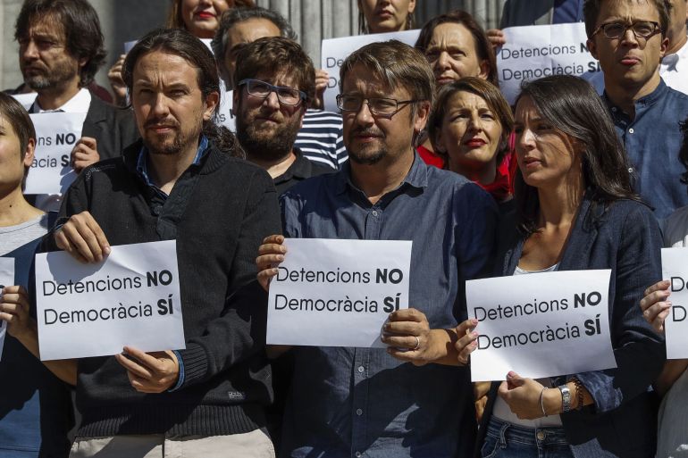 Més y Podem califican los arrestos de "detenciones políticas" y de "atentado contra la democracia" Més y Podem califican los arrestos de "detenciones políticas" y de "atentado contra la democracia"