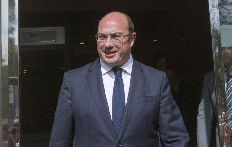 Pedro Antonio Sánchez sale de las instalaciones del Palacio de Justicia de Murcia tras declarar por el caso 'Púnica' Pedro Antonio Sánchez sale de las instalaciones del Palacio de Justicia de Murcia tras declarar por el caso 'Púnica'
