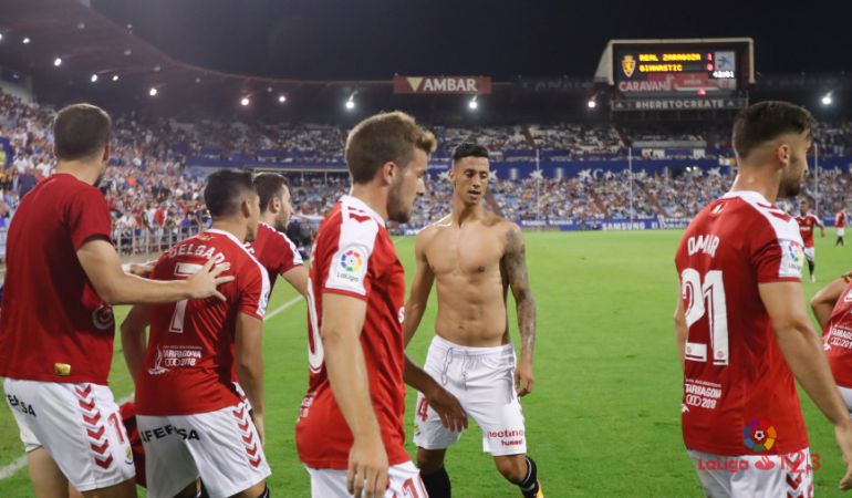 Maikel Mesa, sense samarreta, després de celebrar el gol de l'empat del Nàstic al minut 87. Maikel Mesa, sense samarreta, després de celebrar el gol de l'empat del Nàstic al minut 87.