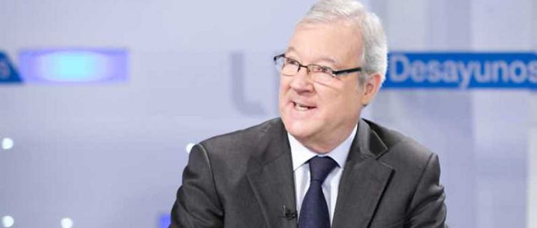 Valcárcel: "Pedro Antonio Sánchez sabe cual es el camino que conviene al PP" Valcárcel: "Pedro Antonio Sánchez sabe cual es el camino que conviene al PP"