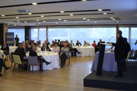 Foro SER Navarra con la presidenta del Gobierno de Navarra, Uxue Barkos, como invitada Foro SER Navarra con la presidenta del Gobierno de Navarra, Uxue Barkos, como invitada
