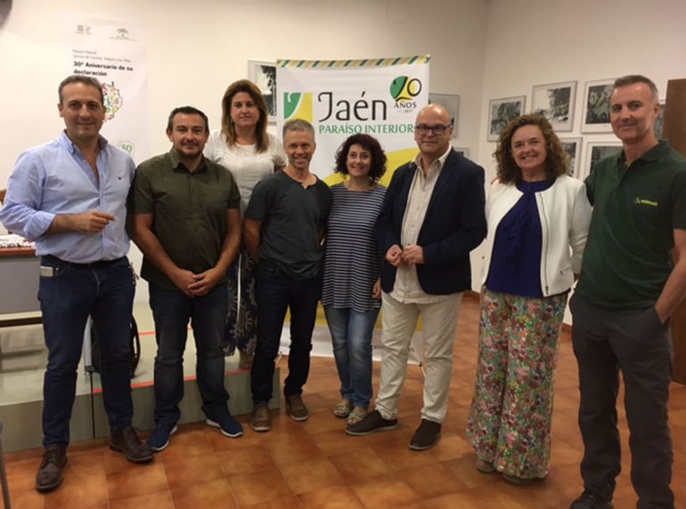 Jornada sobre turismo sostenible en el centro de visitantes de la Torre del Vinagre en el Parque Natural de Cazorla, Segura y las Villas. Jornada sobre turismo sostenible en el centro de visitantes de la Torre del Vinagre en el Parque Natural de Cazorla, Segura y las Villas.