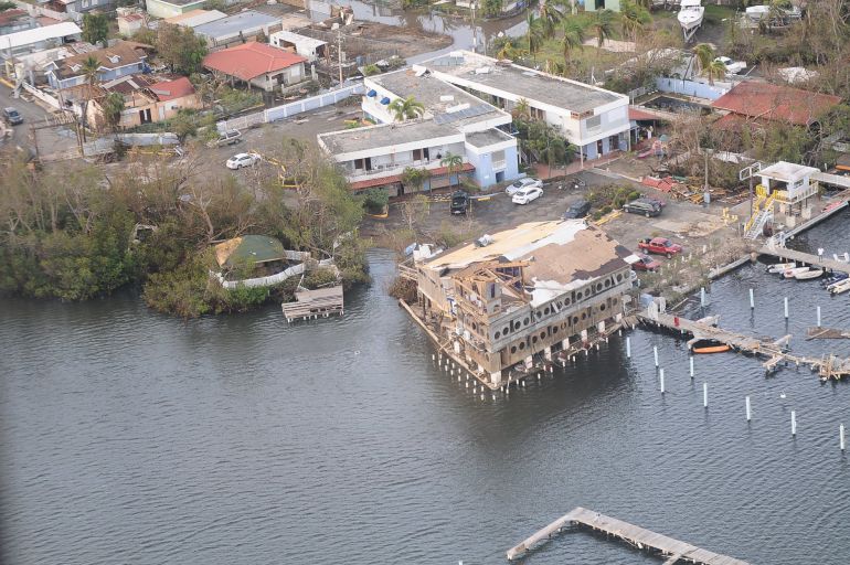 Fotografía cedida por la Guardia Nacional de Puerto Rico muestra una vista aérea de los daños en las viviendas en San Juan (Puerto Rico) Fotografía cedida por la Guardia Nacional de Puerto Rico muestra una vista aérea de los daños en las viviendas en San Juan (Puerto Rico)