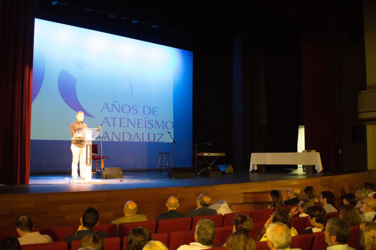Antonio Manuel Rodríguez durante su intevención en el acto Antonio Manuel Rodríguez durante su intevención en el acto