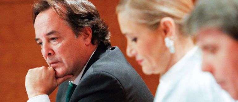 Cifuentes recoloca a González Taboada como senador y blinda su aforamiento Cifuentes recoloca a González Taboada como senador y blinda su aforamiento