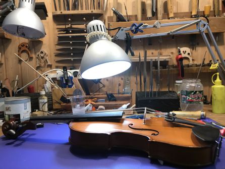 Luthier: Luthier, una profesión demandada Luthier: Luthier, una profesión demandada