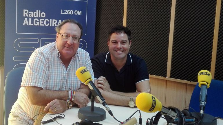 Con Juan Carlos Ocaña director de la Orquesta Sinfónica de Algeciras. Con Juan Carlos Ocaña director de la Orquesta Sinfónica de Algeciras.