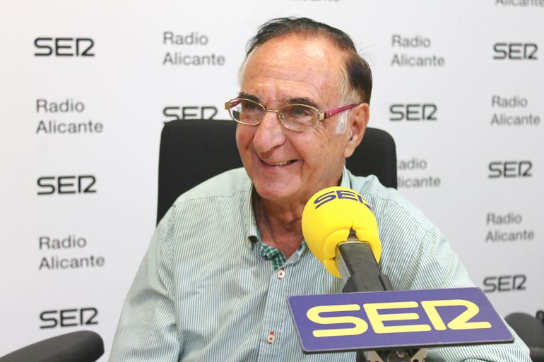Vicente Alcaraz, autor del libro "Cambio de Era. El valor de las naciones" Vicente Alcaraz, autor del libro "Cambio de Era. El valor de las naciones"