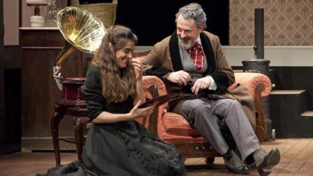 Escena de Tristana, con Pere Ponce y Olivia Molina Escena de Tristana, con Pere Ponce y Olivia Molina