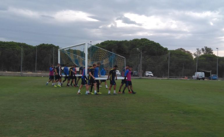 Con el gol a cuestas Con el gol a cuestas