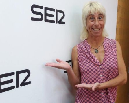 Pepa Astillero, de Pupaclown, en los estudios de Radio Murcia-Cadena SER Pepa Astillero, de Pupaclown, en los estudios de Radio Murcia-Cadena SER