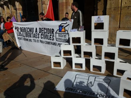 Urnas de Asturies Pol Derechu a Decidir Urnas de Asturies Pol Derechu a Decidir