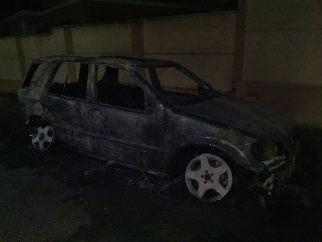 Salen ardiendo 3 vehículos en un período de 10 minutos en Yunquera de Henares y Fontanar (Guadalajara): Arden durante la noche 3 vehículos en Yunquera de Henares y Fontanar Salen ardiendo 3 vehículos en un período de 10 minutos en Yunquera de Henares y Fontanar (Guadalajara): Arden durante la noche 3 vehículos en Yunquera de Henares y Fontanar