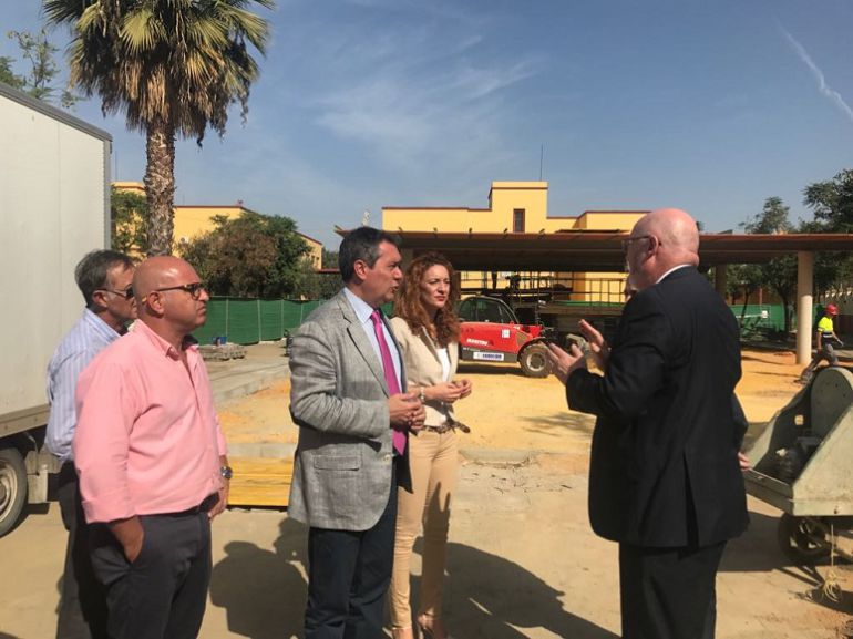El Ayuntamiento invertirá un millón de euros en colegios de la Macarena: El Ayuntamiento invertirá un millón de euros en colegios de la Macarena El Ayuntamiento invertirá un millón de euros en colegios de la Macarena: El Ayuntamiento invertirá un millón de euros en colegios de la Macarena