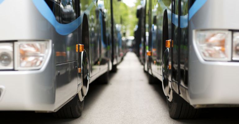 El servicio de transporte público en la sierra unirá a viajeros y estudiantes El servicio de transporte público en la sierra unirá a viajeros y estudiantes