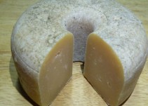 Campos Góticos, primera empresa de Palencia en elaborar queso de rosca Castilla y León