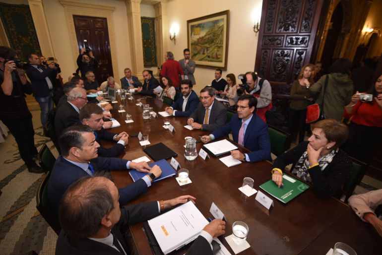 Reunión de la comisión de seguimiento este miércoles Reunión de la comisión de seguimiento este miércoles