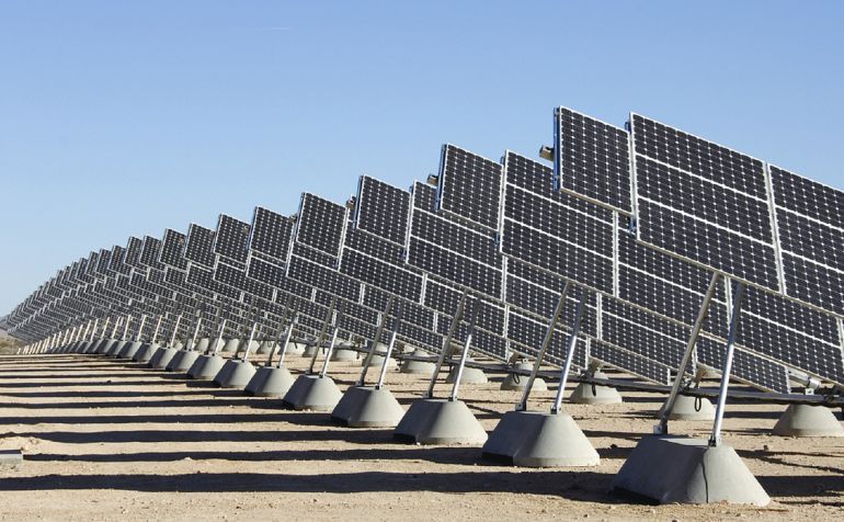El Supremo avala el decreto de autoconsumo y rechaza que se trate de un 'impuesto al sol', como dice ANPIER El Supremo avala el decreto de autoconsumo y rechaza que se trate de un 'impuesto al sol', como dice ANPIER
