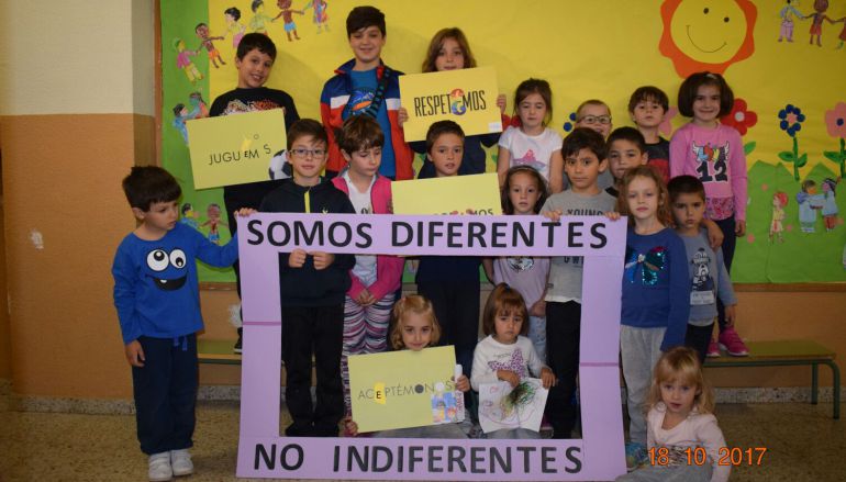 Niños implicados en la iniciativa Niños implicados en la iniciativa