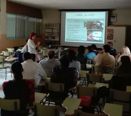 Padres y madres implicados en la iniciativa Padres y madres implicados en la iniciativa