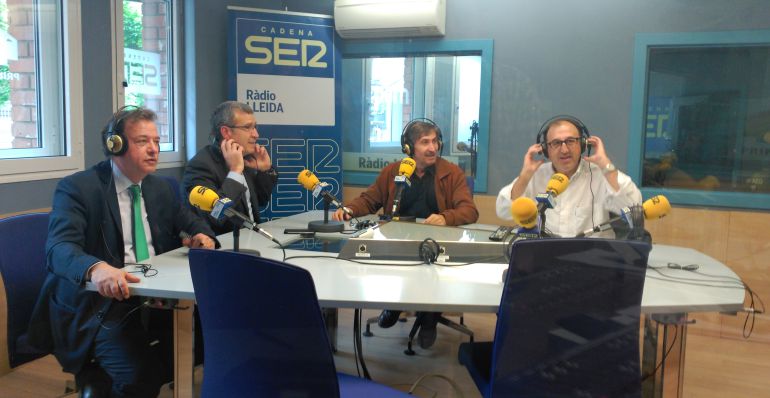 'POLITICAMENT CORRECTE' Amb Carmel Mòdol, Ramon Alturo, Paco Boya i Jordi Montanya 'POLITICAMENT CORRECTE' Amb Carmel Mòdol, Ramon Alturo, Paco Boya i Jordi Montanya