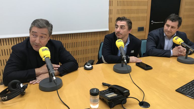 Josep Roca, Jordi Roca y Joan Roca en los micrófonos de Radio Valencia Josep Roca, Jordi Roca y Joan Roca en los micrófonos de Radio Valencia