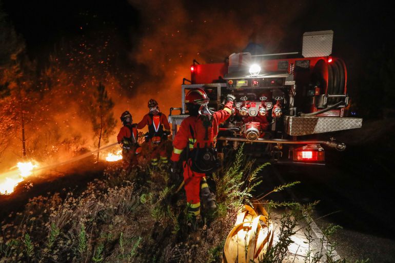 UME actuando en un incendio UME actuando en un incendio