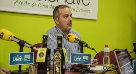 Adolfo Sánchez, presidente de la cooperativa 'Sierra de Génave'. Adolfo Sánchez, presidente de la cooperativa 'Sierra de Génave'.