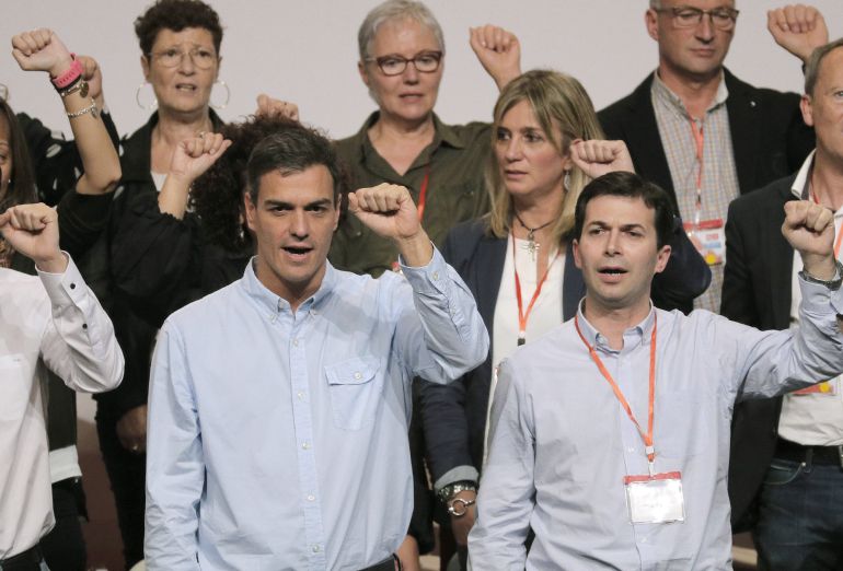 Pedro Sánchez respalda al nuevo secretario del PSdG-PSOE Gonzalo Caballero Pedro Sánchez respalda al nuevo secretario del PSdG-PSOE Gonzalo Caballero