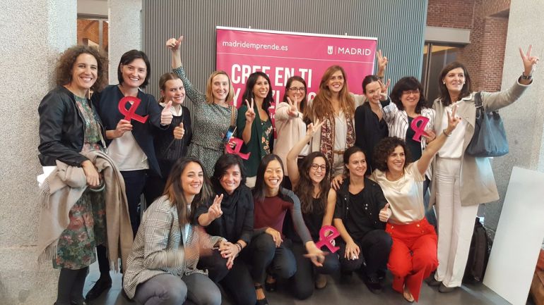 Foto de familia con las ganadoras de los premios Emprendedoras 2017. Foto de familia con las ganadoras de los premios Emprendedoras 2017.