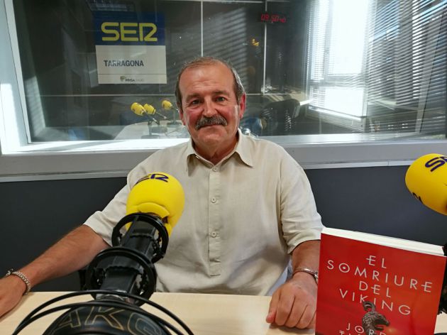 Jordi Tiñena als estudis de la Cadena SER al Camp de Tarragona Jordi Tiñena als estudis de la Cadena SER al Camp de Tarragona