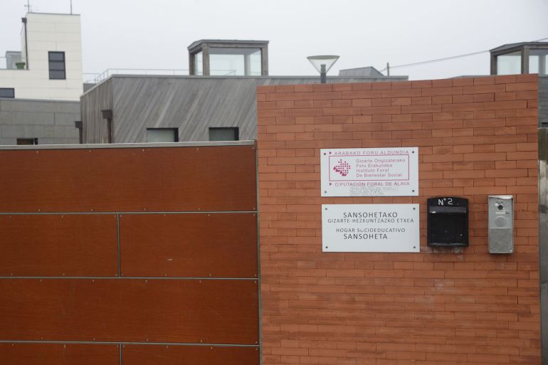 El Ararteko concluye que la Diputación de Álava "no actuó incorrectamente" ante la prostitución de menores de Sansoheta El Ararteko concluye que la Diputación de Álava "no actuó incorrectamente" ante la prostitución de menores de Sansoheta
