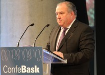 Confebask critica a quienes exigen subidas salariales indiscriminadas y generalizadas