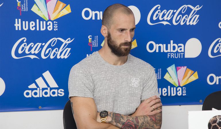 Segunda B: "Mi padre era antifútbol y ahora es un forofo" Segunda B: "Mi padre era antifútbol y ahora es un forofo"