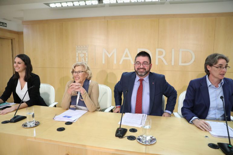 Carmena empieza a cumplir con Montoro con una primera retención de 173 millones Carmena empieza a cumplir con Montoro con una primera retención de 173 millones
