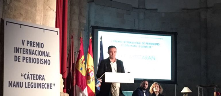 Mikel Ayestaran recibe el V Premio Internacional de Periodismo Manu Leguineche Mikel Ayestaran recibe el V Premio Internacional de Periodismo Manu Leguineche