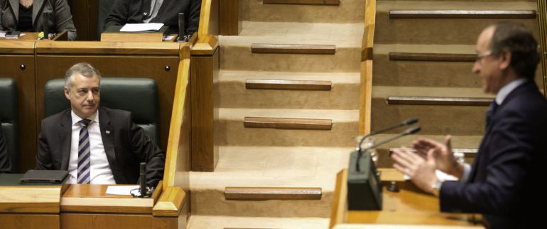 El PP presiona a Urkullu para que corrija el “desaguisado” de la reforma fiscal El PP presiona a Urkullu para que corrija el “desaguisado” de la reforma fiscal