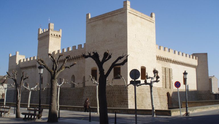 El castillo de Marcilla, sede del Ayuntamiento, escenario del levantamiento de actas El castillo de Marcilla, sede del Ayuntamiento, escenario del levantamiento de actas