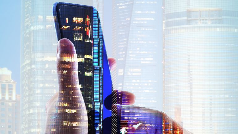 SER 3.0, con Paco Maciá y José Vicente Berná: Así serán los smartphones del futuro (...si todavía existen) SER 3.0, con Paco Maciá y José Vicente Berná: Así serán los smartphones del futuro (...si todavía existen)