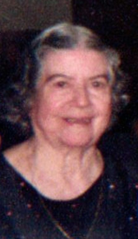 Adela Mascaraque. Adela Mascaraque.