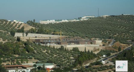 Estado actual de las obras del Centro Hospitalario de Alta Resolución de Cazorla (CHARE) Estado actual de las obras del Centro Hospitalario de Alta Resolución de Cazorla (CHARE)